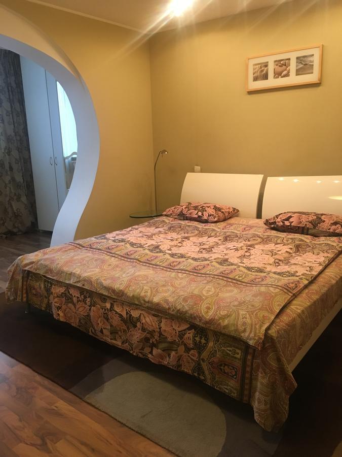 Hotel Service Predslava On Antonovicha Street Kijev Kültér fotó