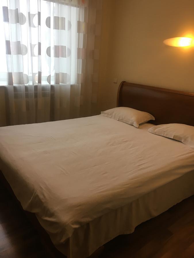 Hotel Service Predslava On Antonovicha Street Kijev Kültér fotó